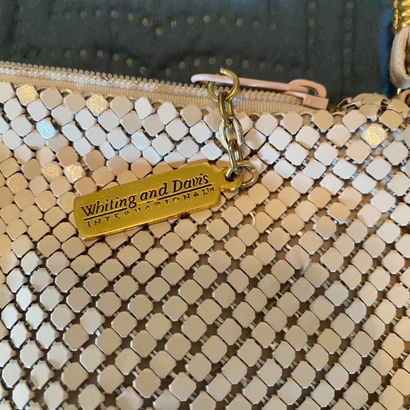 Vintage Pink Whiting and Davis International Mesh shoulder bag - Picture 2 of 9